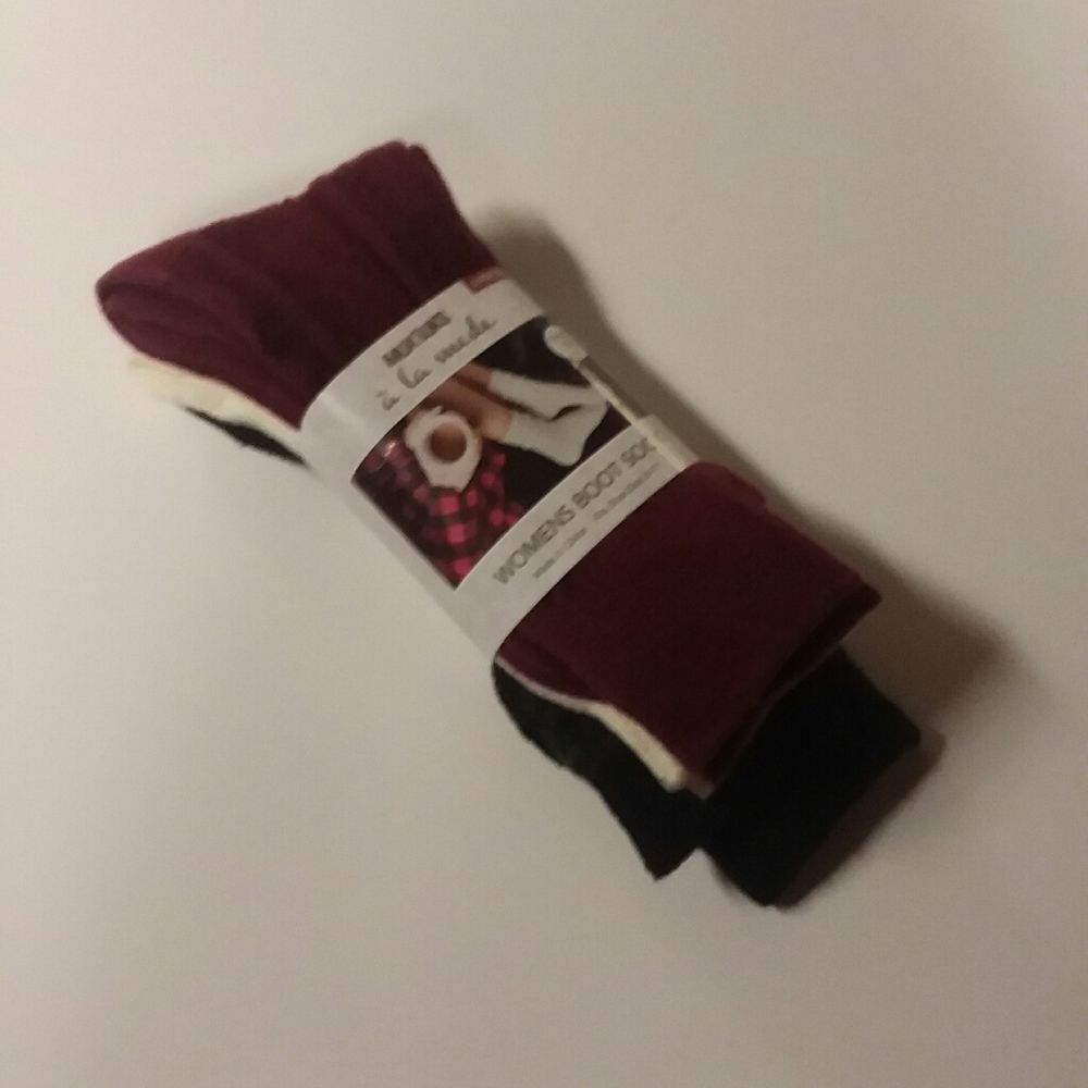 MUK LUK BOOT SOCKS
